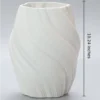 Vase en Ceramique Blanche – Serie Twist Artisanal 3