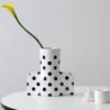 Vase en Ceramique – Serie Geometrique a Motifs Noirs 5