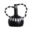 Vase en Resine – Style Art Noir et Blanc 1
