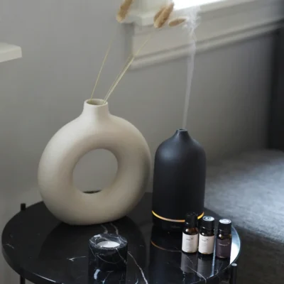 Vase en Ceramique Blanche – Serie Twist Artisanal 15