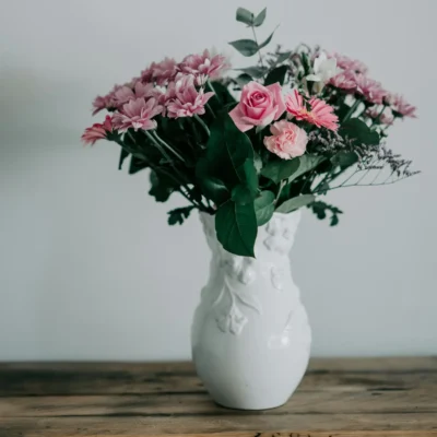 Vase en Ceramique Blanche – Serie Twist Artisanal 18