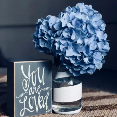 Vase en Ceramique Blanche – Serie Twist Artisanal 21