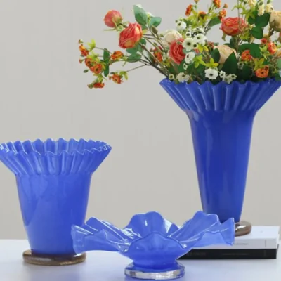 Vase en Verre Souffle – Serie Plisse Style Art 3