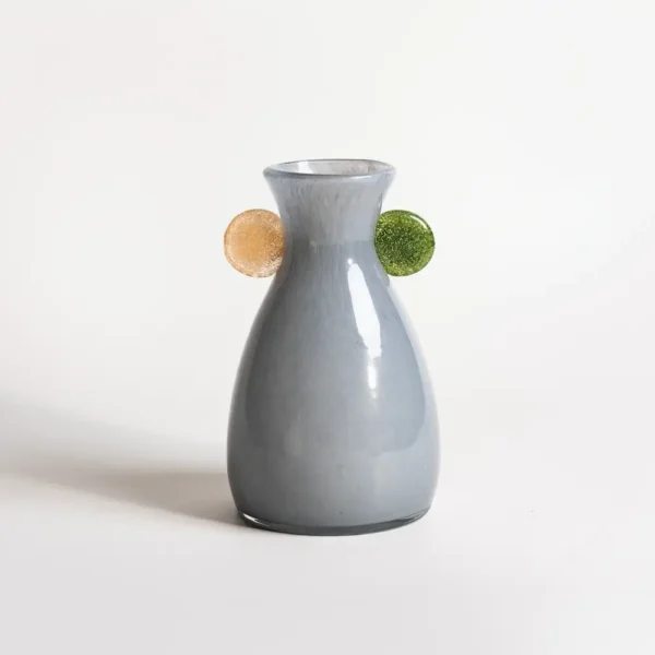 Vase décoratif soufflé à la main avec bulles colorées, idéal pour décorer vase dans un intérieur moderne et artistique.