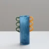 grand vase bleu avec anses colorées