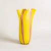 vase rayures table